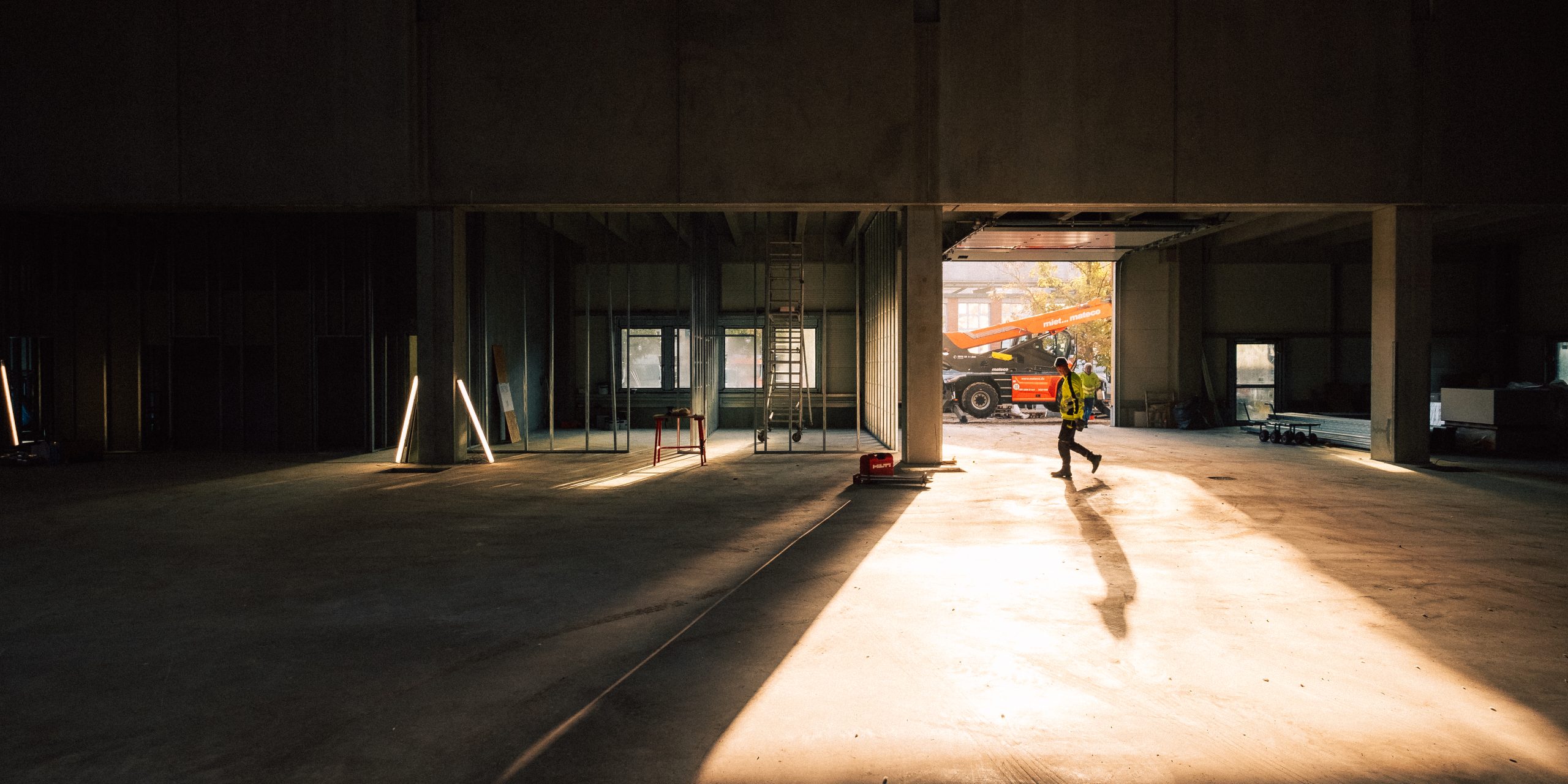 Morgenstimmung auf einer Baustelle in Berlin